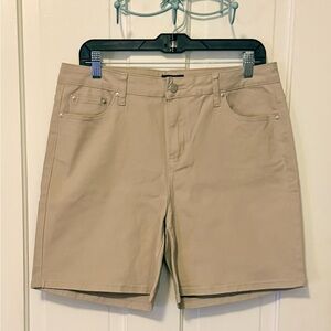 Tailormade Women's Khaki Bermuda Shorts Size 12